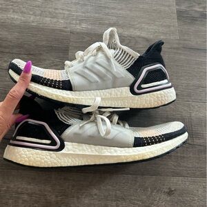 Women’s Adidas Ultraboost Sneaker 10